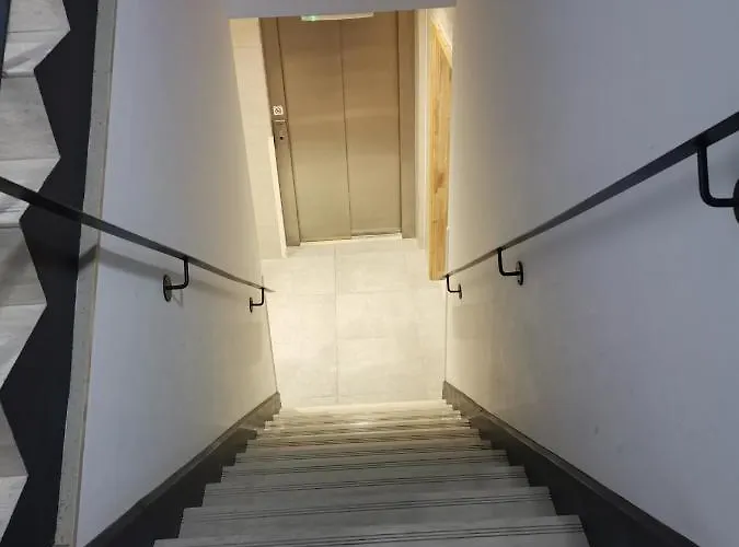 Ambar Jadwin Marahanata Room